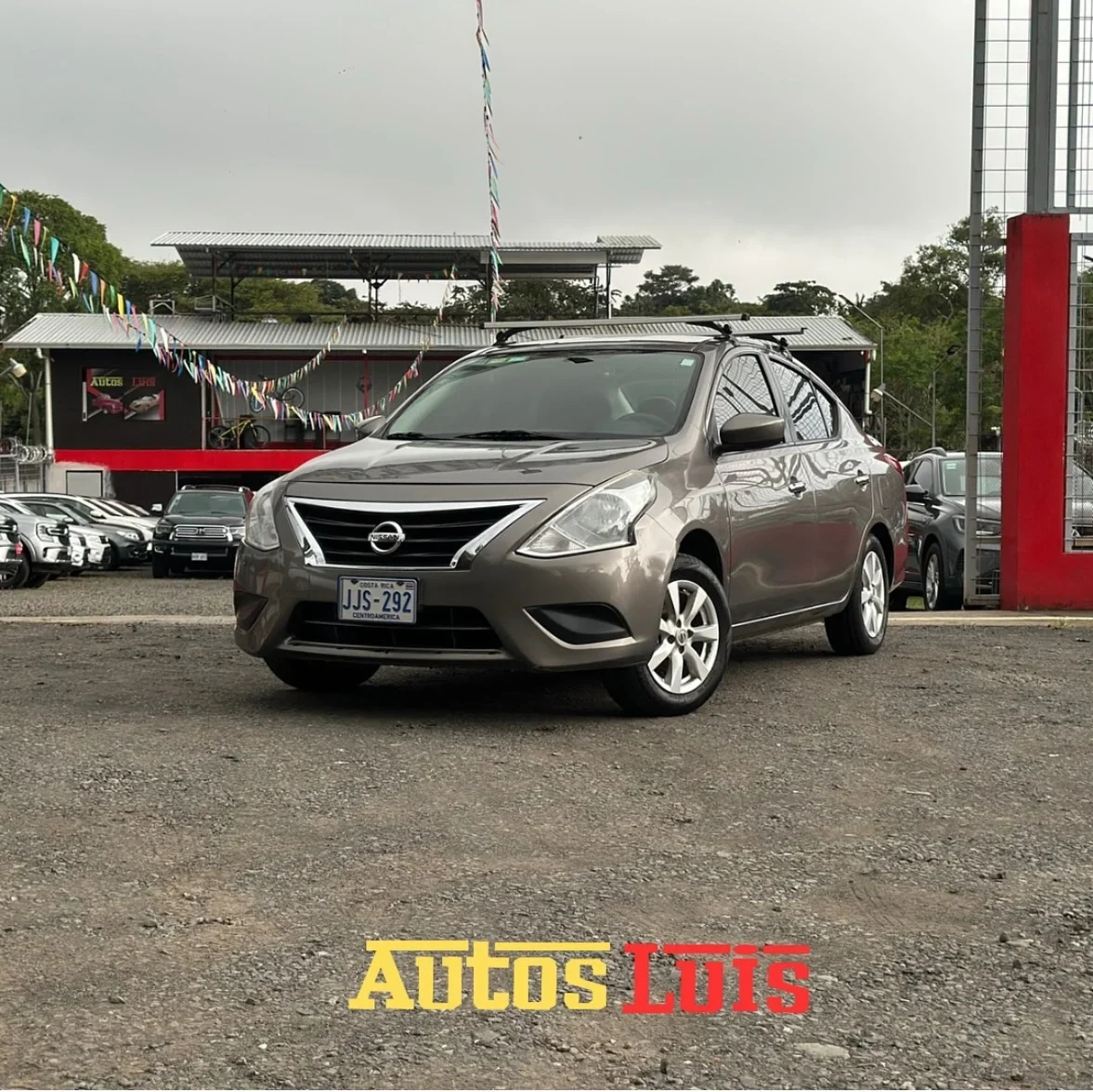 NISSAN VERSA 2016