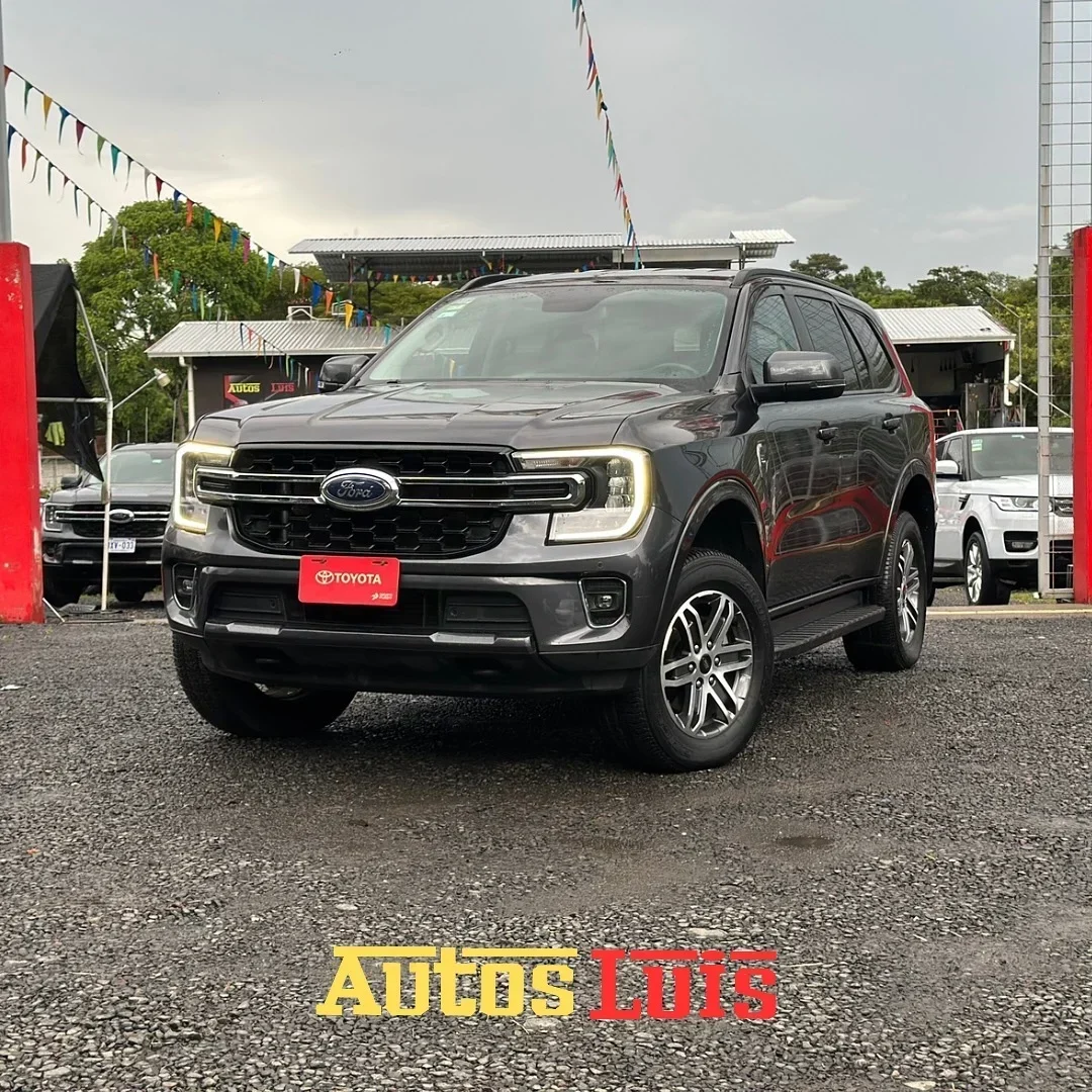 FORD EVEREST 2023